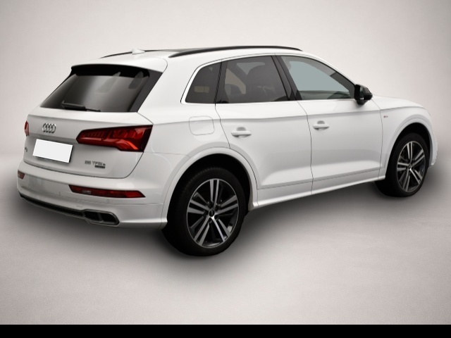 Bild 2 Audi quattro Q5 55 TFSIe S-tronic quattro Pano/Tempo/Einparkh