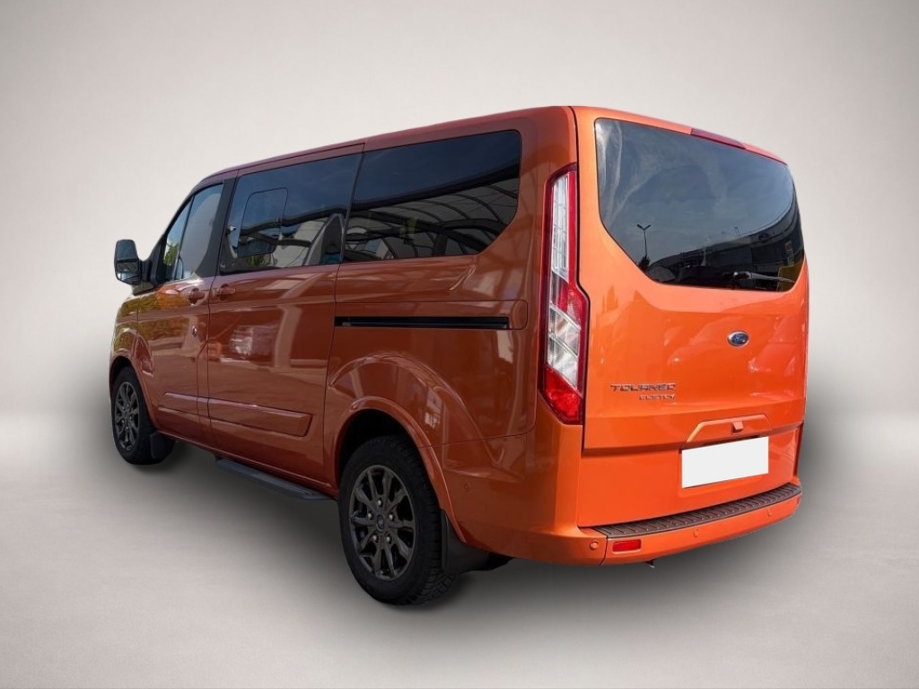 Bild 4 Ford Tourneo Custom L1 Titanium Rückfahrkam. Sichtp.