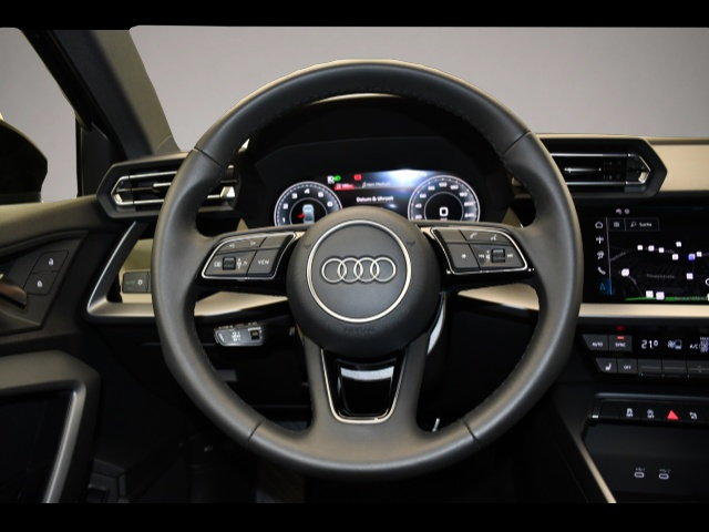 Bild 5 Audi A3 Limousine 35 TFSI S tronic advanced LED/AHK
