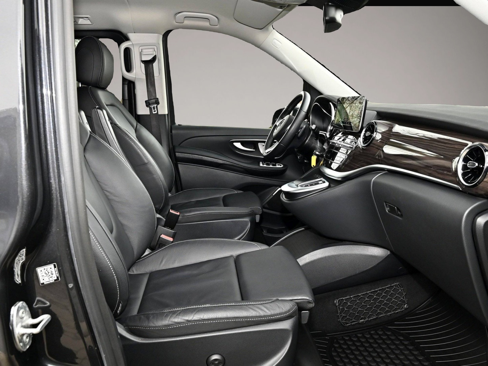 Bild 2 Mercedes-Benz V 300