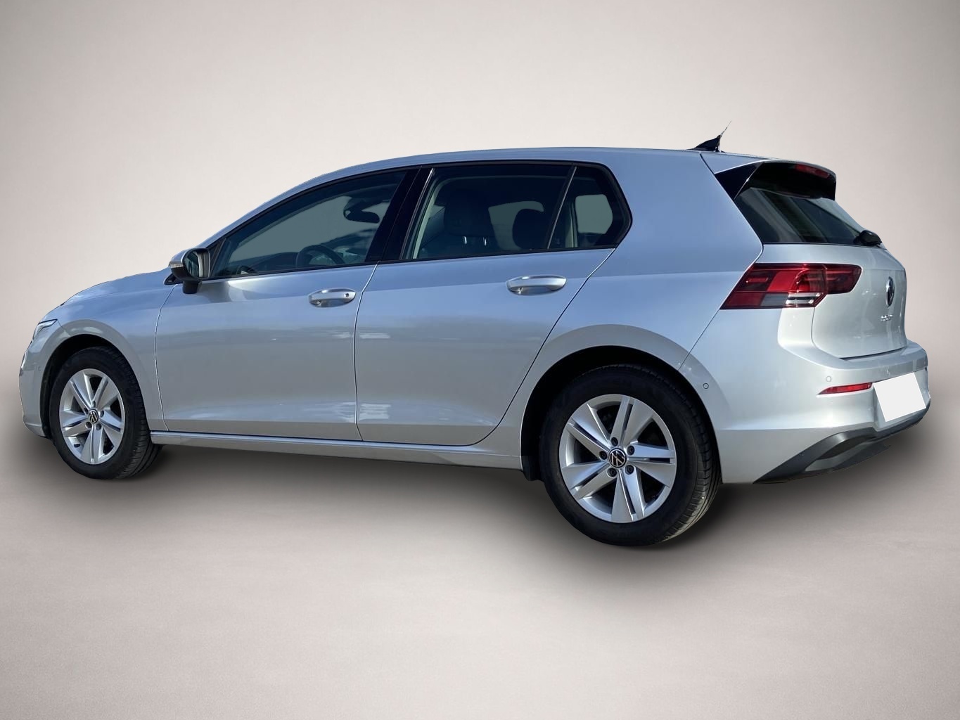 Fotografie des Volkswagen Golf 1.5 TSI Life APP-CONNECT+ACTIVE-INFO+ACC+LA