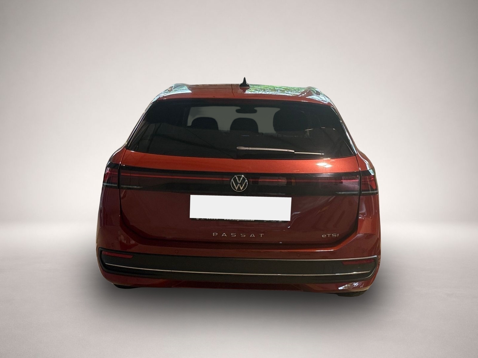 Bild 4 Volkswagen Passat Variant 1.5 eTSI DSG Business *LED*AHK*Ka