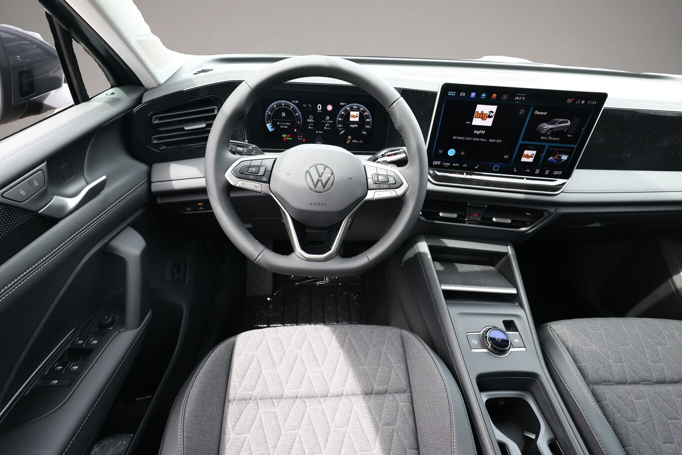 Bild 6 Volkswagen Tiguan DSG LED+ IQ.DRIVE SHZ 5JGar. Keyl 17Z ACC