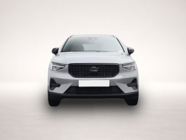 Fotografie 6 des Volvo XC40 2.0 Black Edition Plus B4 Mild-Hybrid 197.