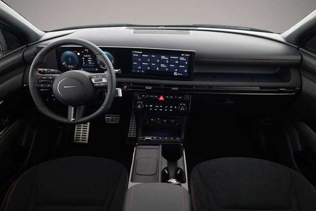 Fotografie 3 des Hyundai TUCSO N Line Plug-In Hybrid 2WD Tucson 1.6 T-GDI PHEV.