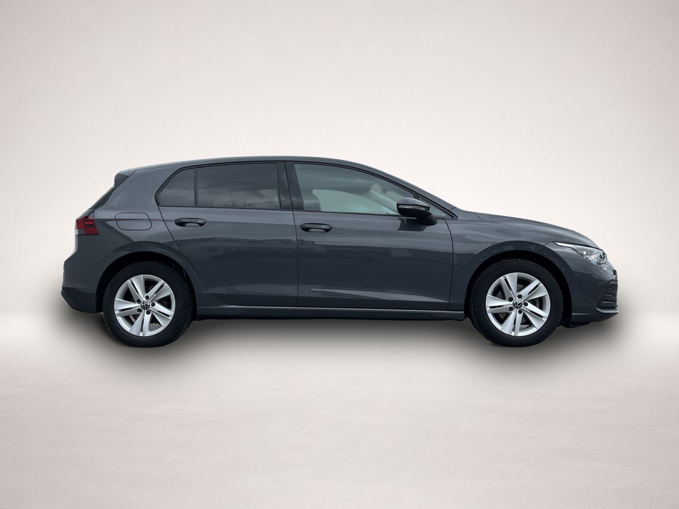 Fotografie 4 des Volkswagen Golf 1.5 TSI Life Navi LED-Plus LR-Hzg SHZ FL-As