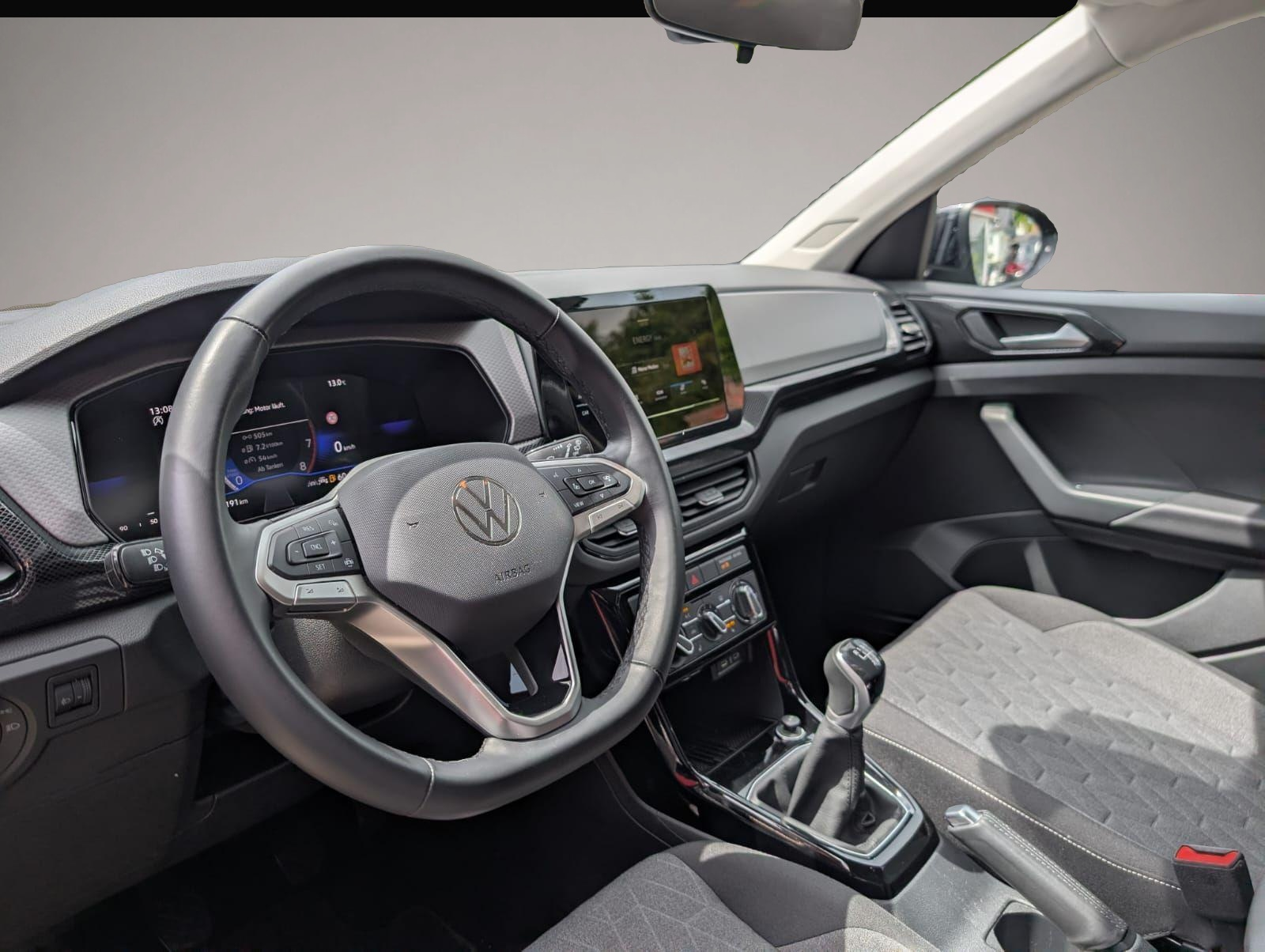 Bild 5 Volkswagen T-Cross 1.0 TSI Life App SHZ PDC Virtual DAB