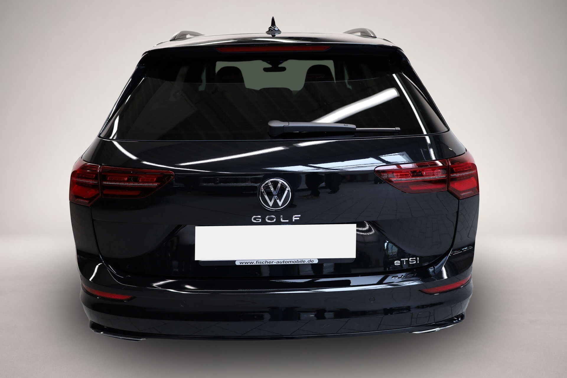Bild 4 Volkswagen Golf Variant 1.5 eTSI R-Line