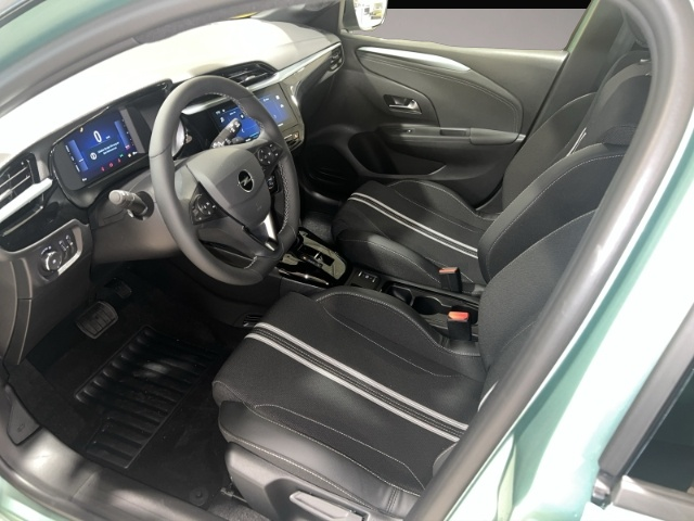 Fotografie des Opel Corsa YES *ALLWETTER* LED Apple CarPlay Android