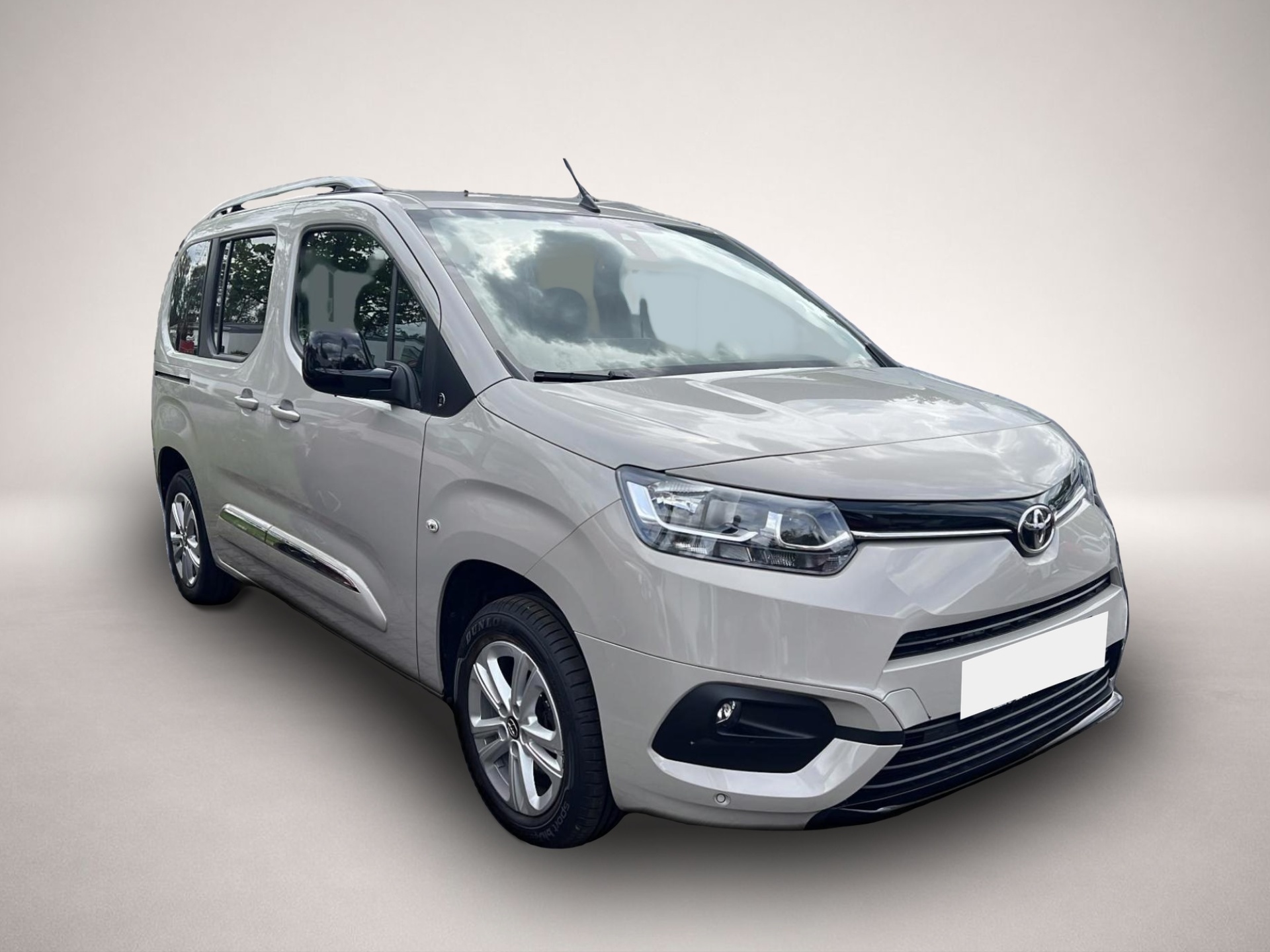 Fotografie 4 des Toyota Proace City Verso 1,2-l-Turbo L1 Team D Bluetoot