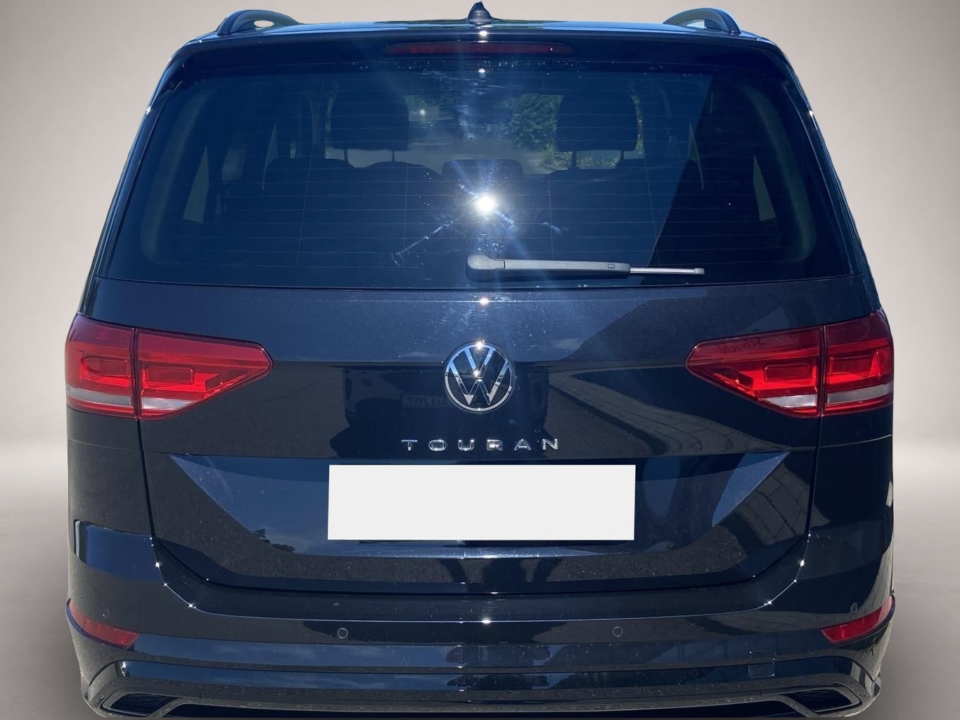 Bild 4 Volkswagen Touran 1.5 TSI HIGHLINE R-LINE STANDHEIZUNG+LED+