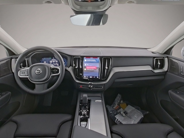 Volvo XC60 XC60 Plus Dark AWD Digitales Cockpit Memory Sitz - Thumbnail 4