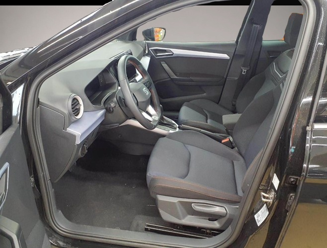 Fotografie 3 des Seat Arona 1.0 TSI DSG FR NAVI REAR VIEW SHZ
