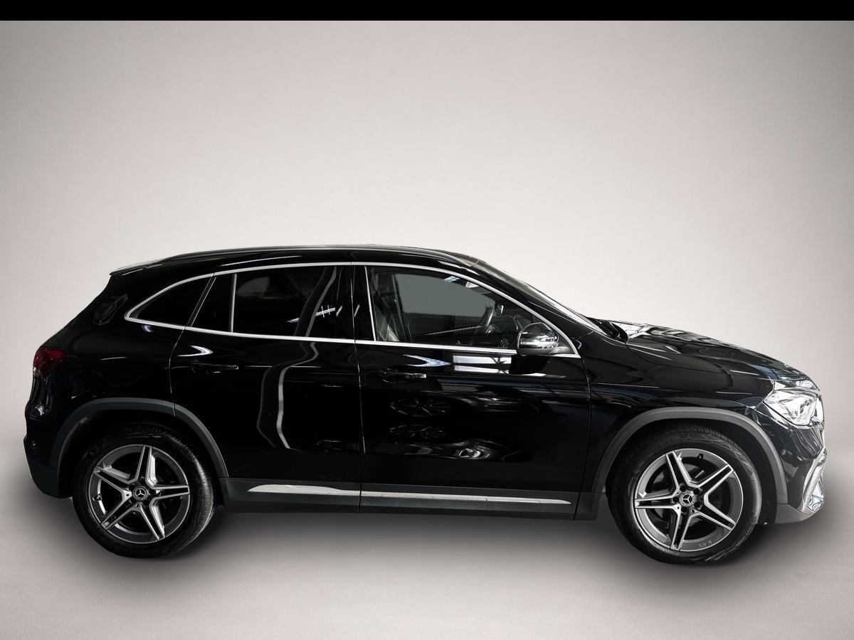 Bild 4 Mercedes-Benz GLA 200 d AMG Line LED MBUX Spurass. RCAM