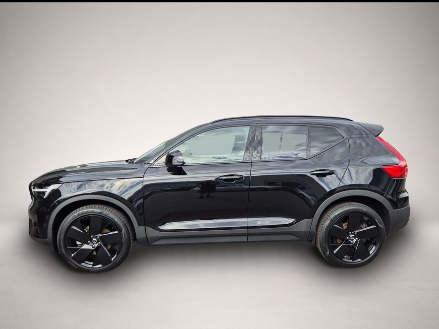 Fotografie 3 des Volvo XC40 B3 B DKG Plus Black Edition Pano*360°View
