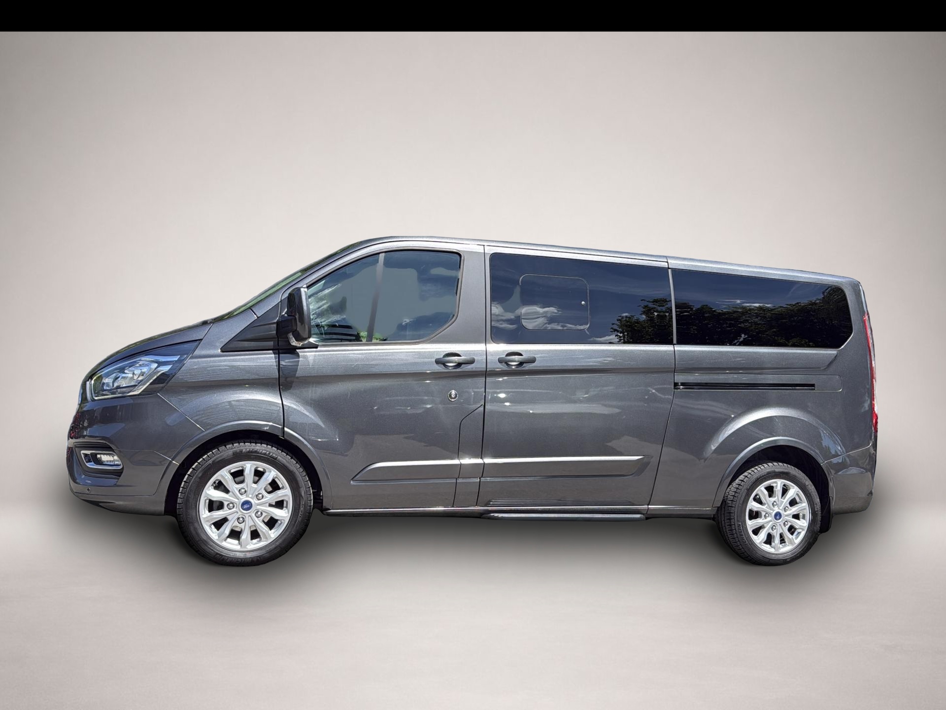 Ford Other Tourneo Custom 2.0 TDCI L2 Tourneo Titanium X Au - Thumbnail 6