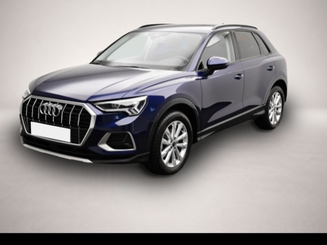 Fotografie Audi Q3 35 TFSI S tronic advanced LED/AHK