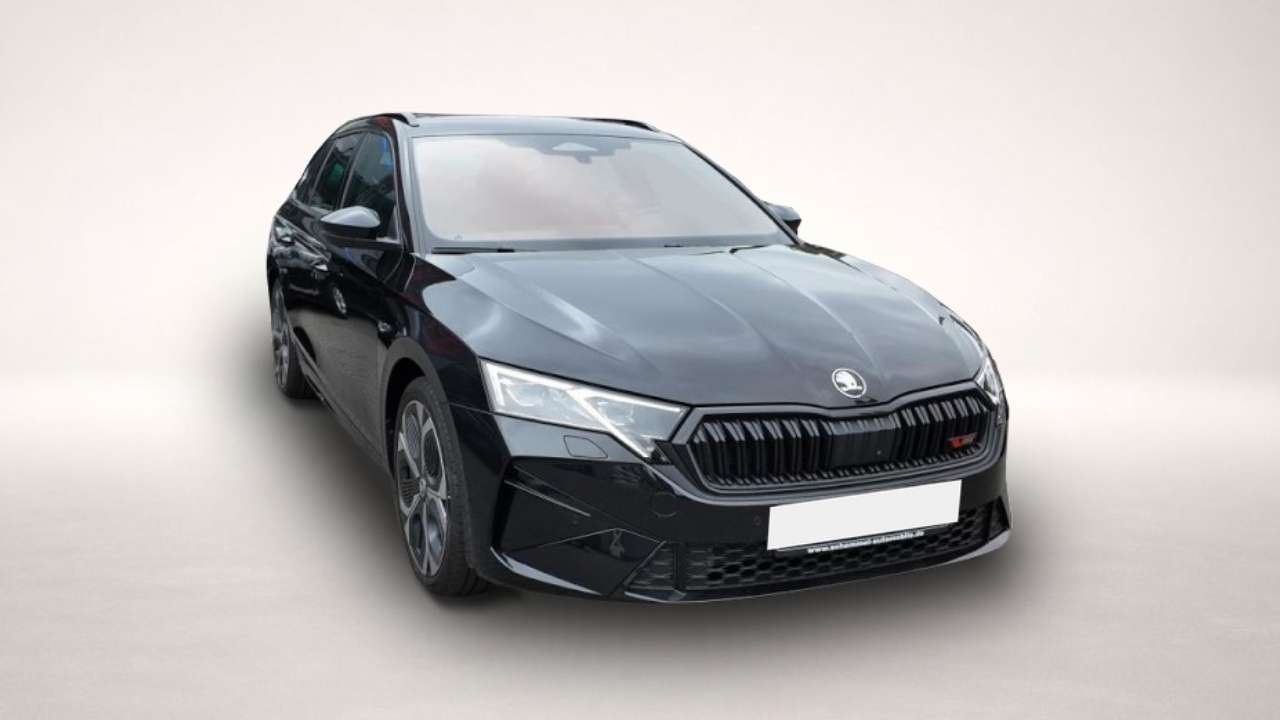 Fotografie 3 des Skoda Octavia RS 2.0 TSI DSG 265PS Neuwertig 10km Pano