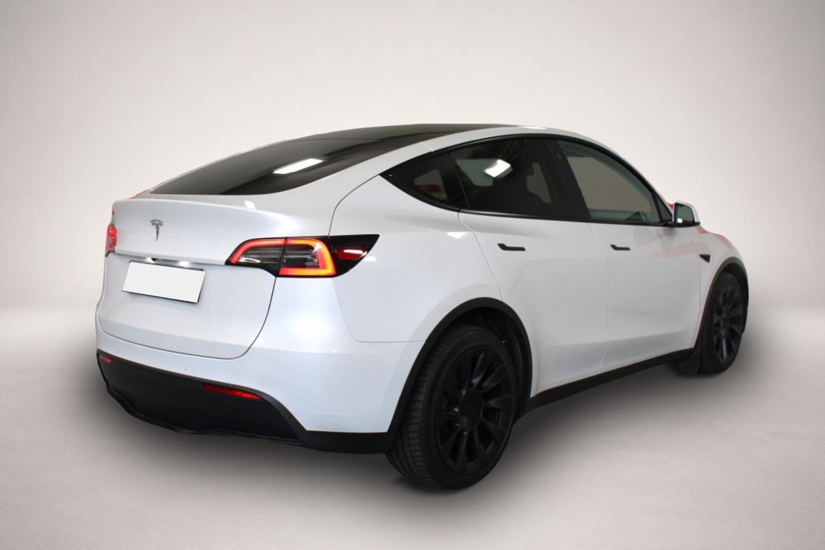 Fotografie 3 des Tesla Model Y 1-Gang Automatik
