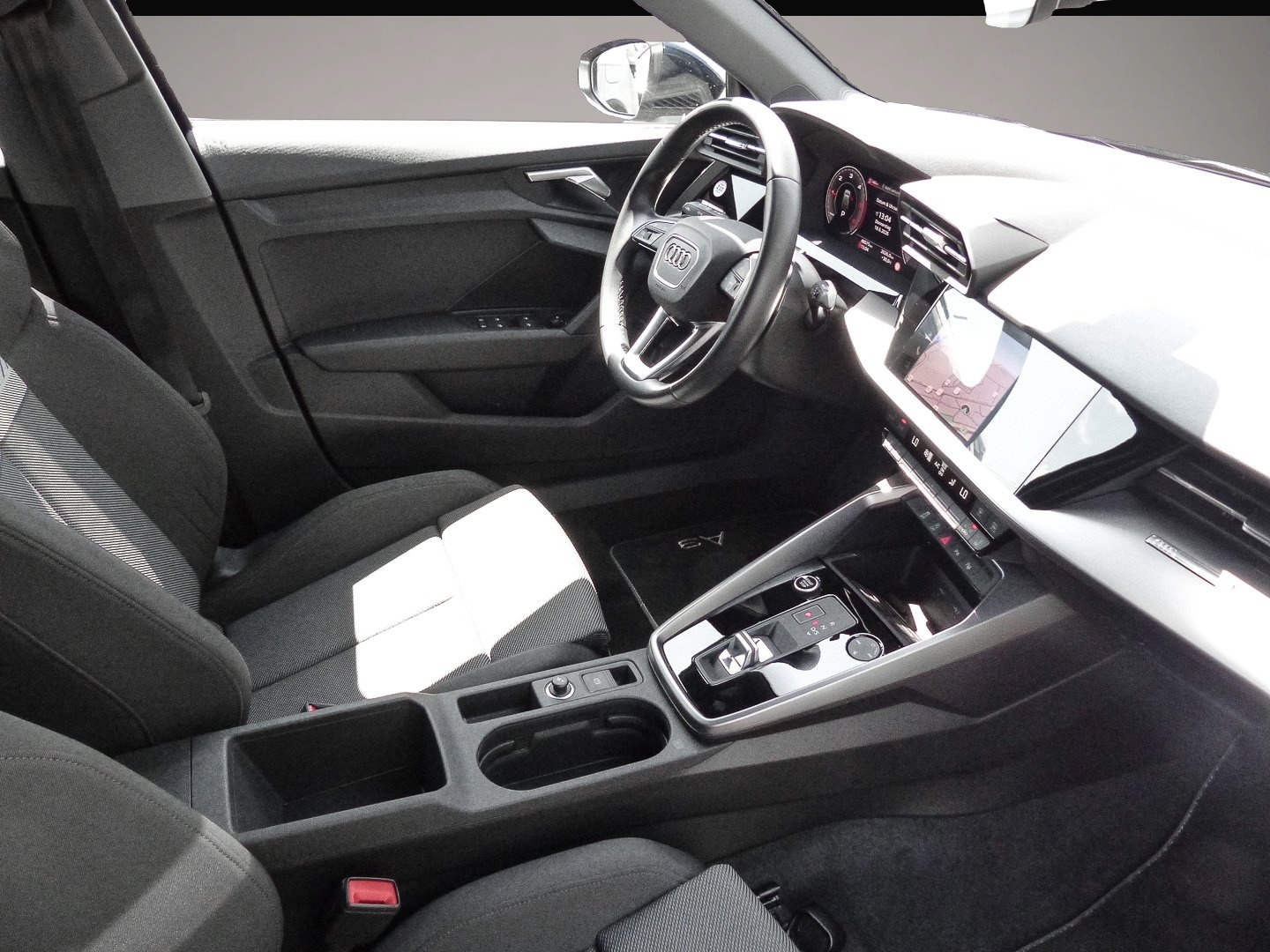 Bild 5 Audi A3 Sportback 35 TDI S tronic 2xKLIMA ACC AUT LM