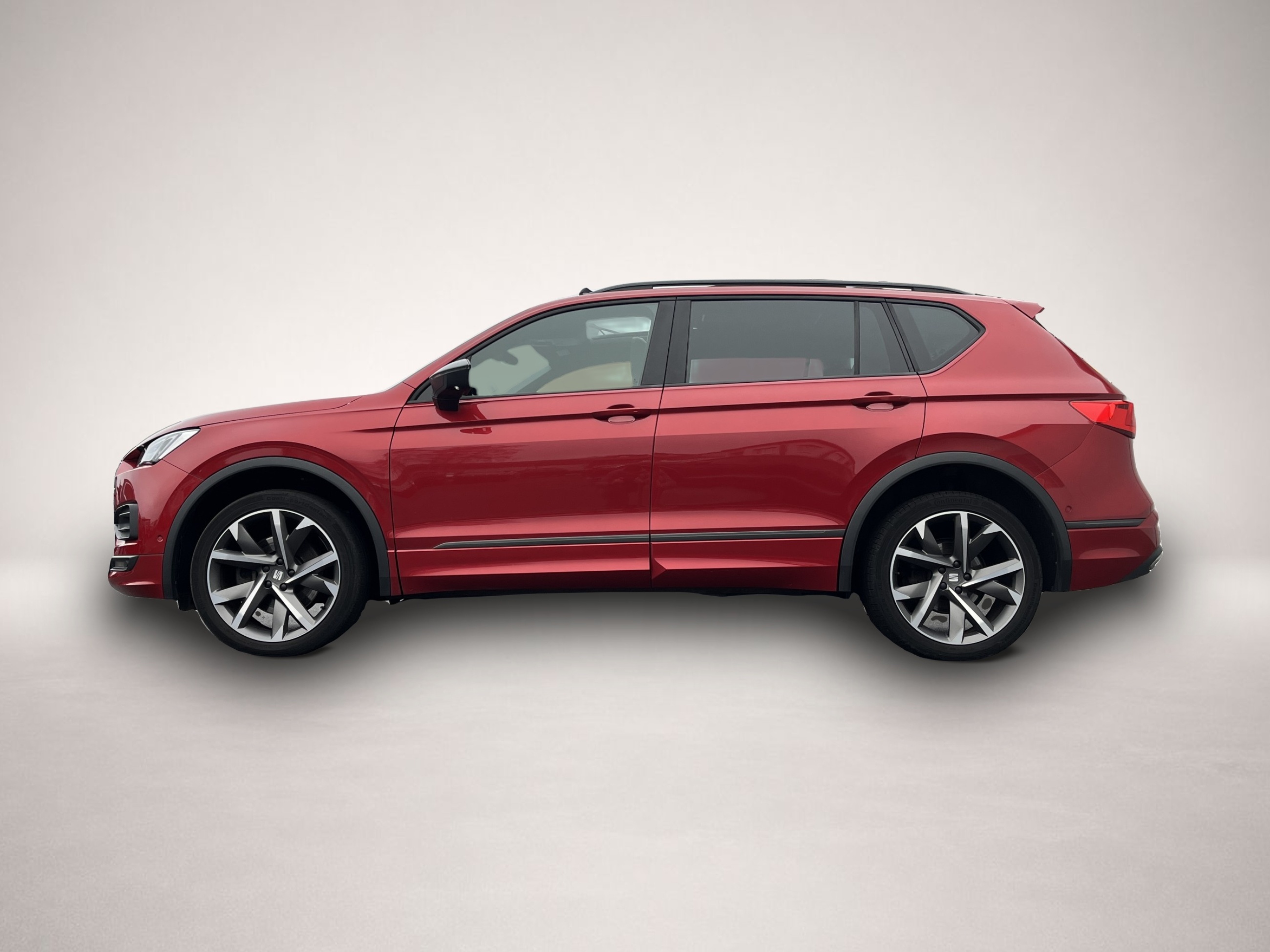 Fotografie Seat Tarraco 2.0 TDI DSG 4Drive FR-Line AHK Panorama