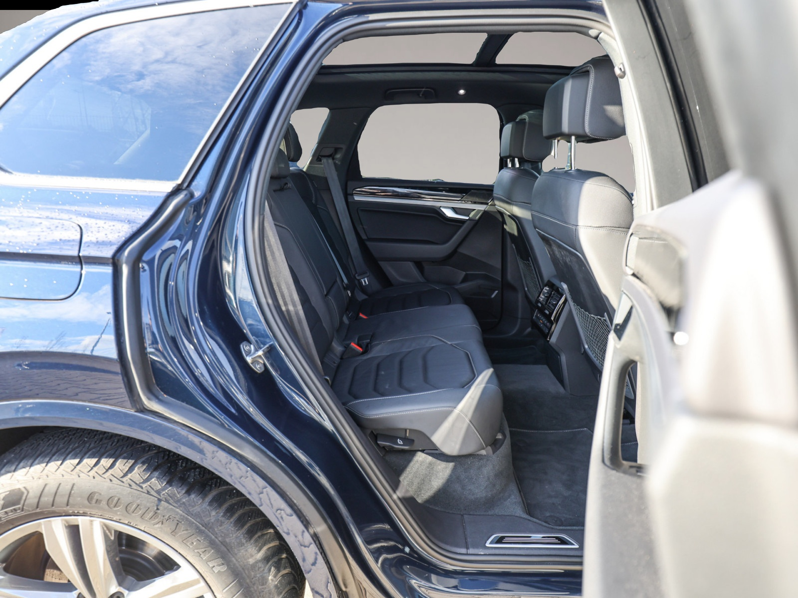 Bild 4 Volkswagen Touareg