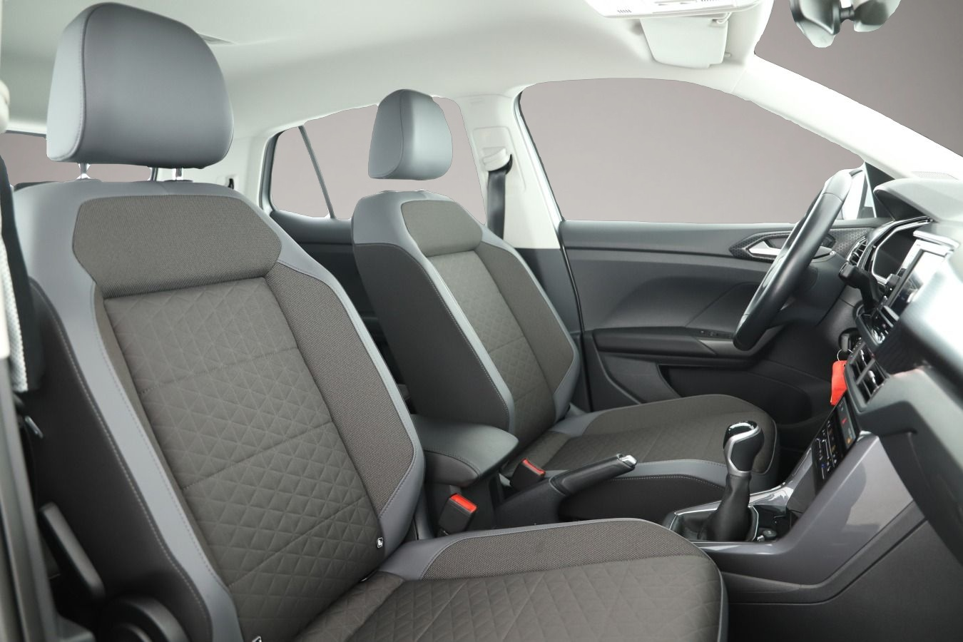 Bild 6 Volkswagen T-Cross 1.0 TSI Style LED/App