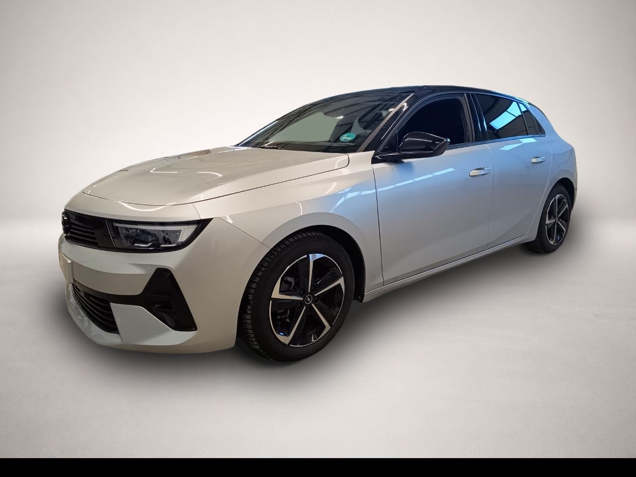 Fotografie 1 des Opel Astra GS AT Shz Navi Kamera Head-up Schiebedach