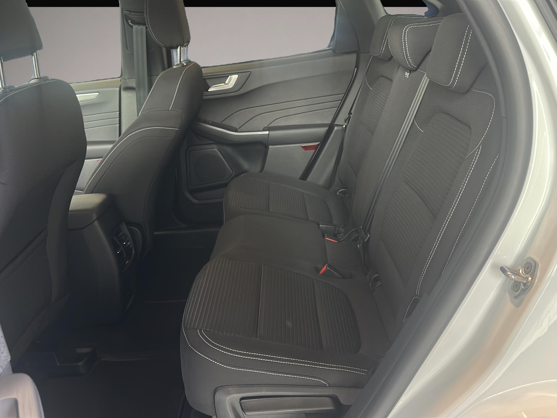 Bild 6 Ford Kuga Hybrid Titanium Bluetooth Navi Klima
