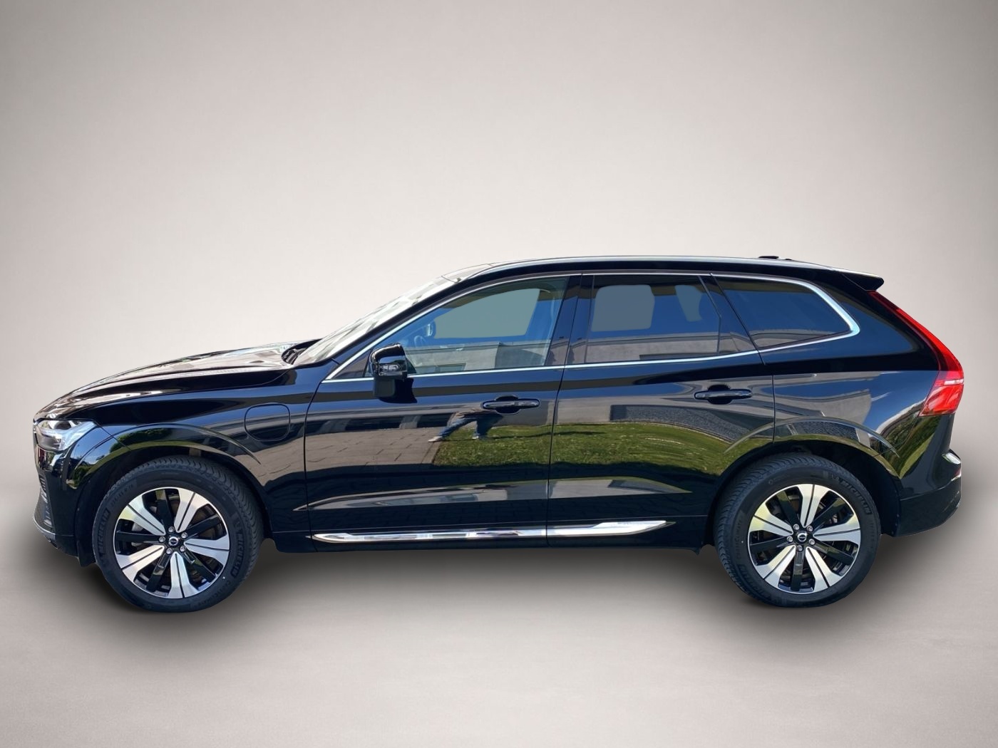 Bild 2 Volvo XC60 T6 Inscription Recharge WiPa*4xSHZ*Pano*LED
