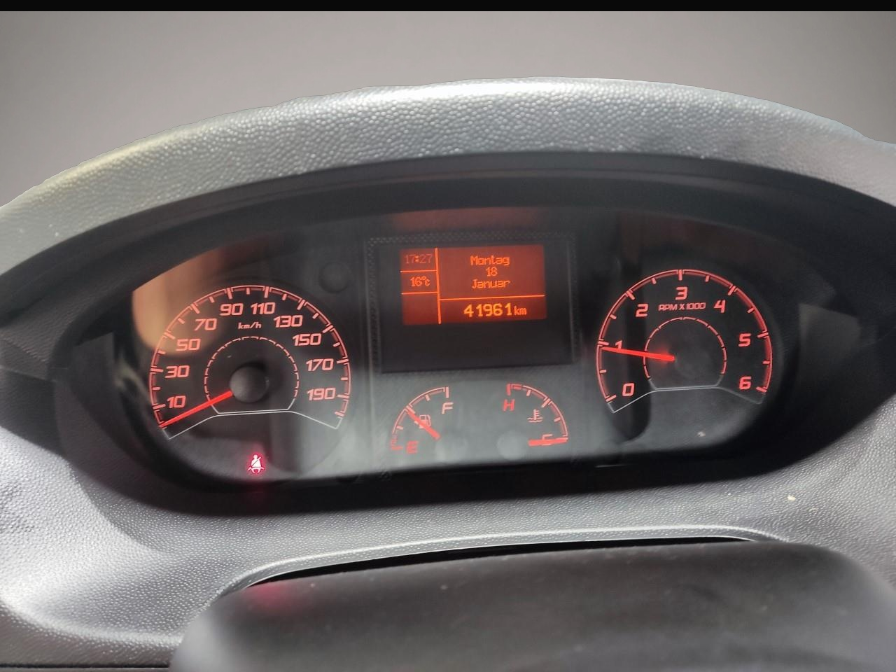Fotografie 5 des Citroën Jumper Grossraumkasten 35L4H2 Navi Kamera