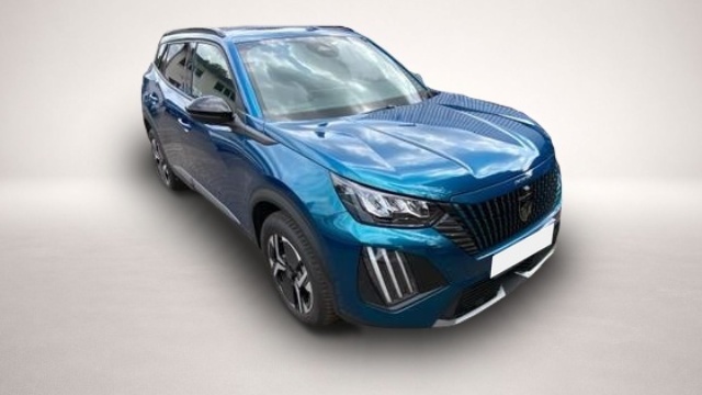 Fotografie Peugeot 2008 Hybrid 145 e-DCS6 Allure 100 kW (136 PS), .