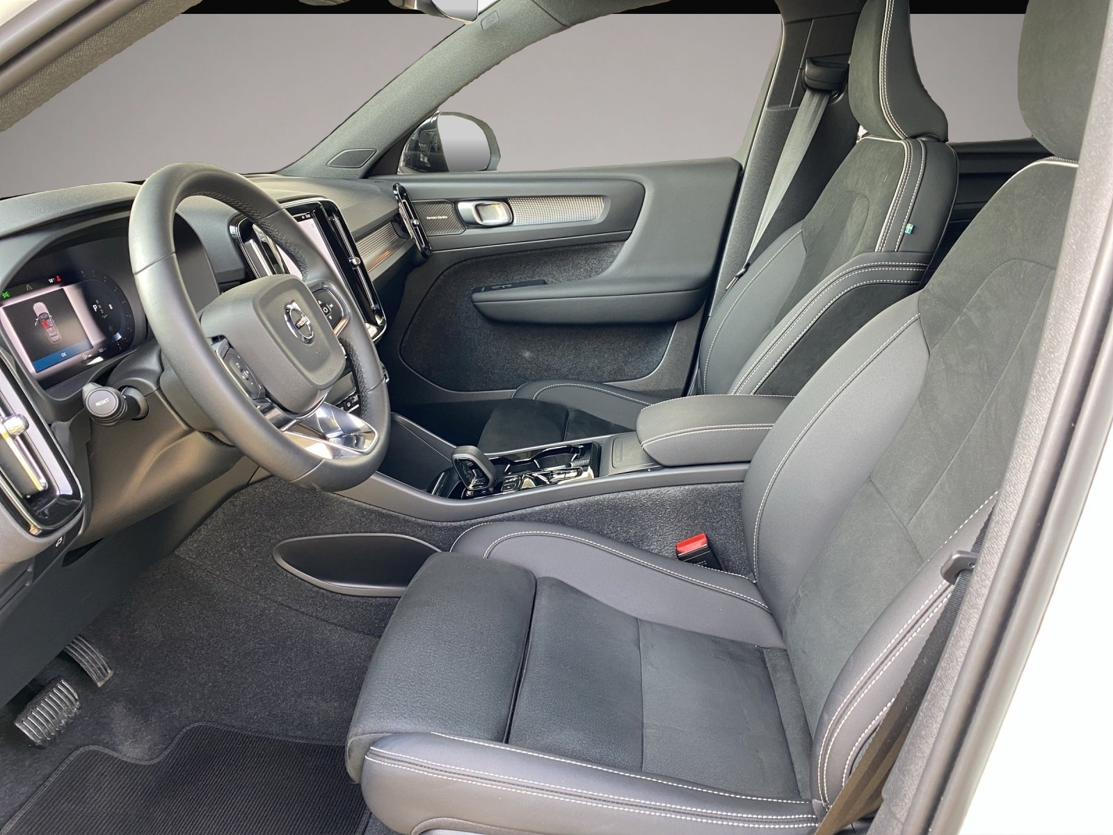 Bild 7 Volvo XC40 B4 Ultimate Dark ACC*LED*Navi*SHZ*360*