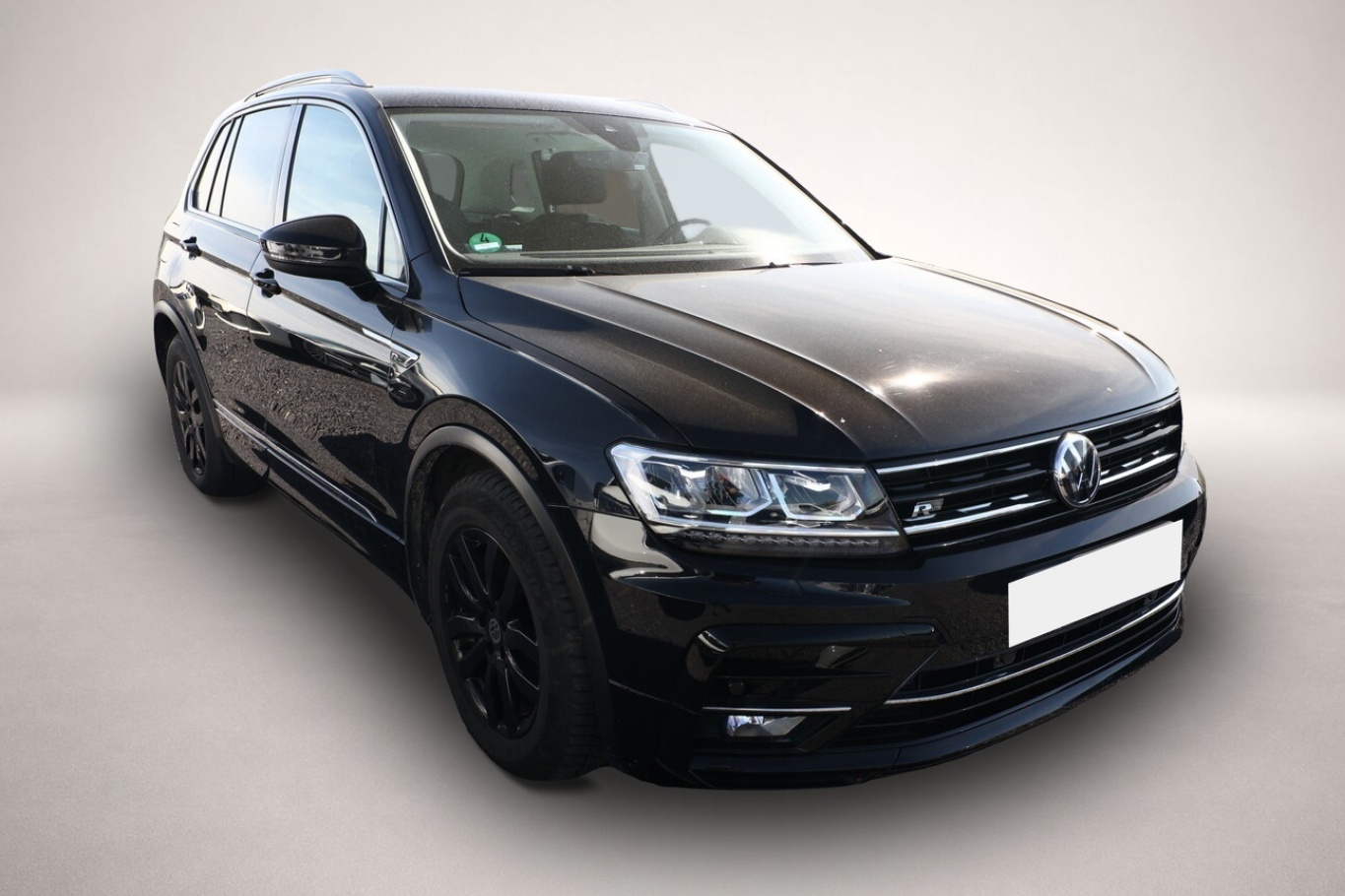 Bild 2 Volkswagen Tiguan 2.0 TDI 150 Highline LED PDC ACC SHZ 19Z