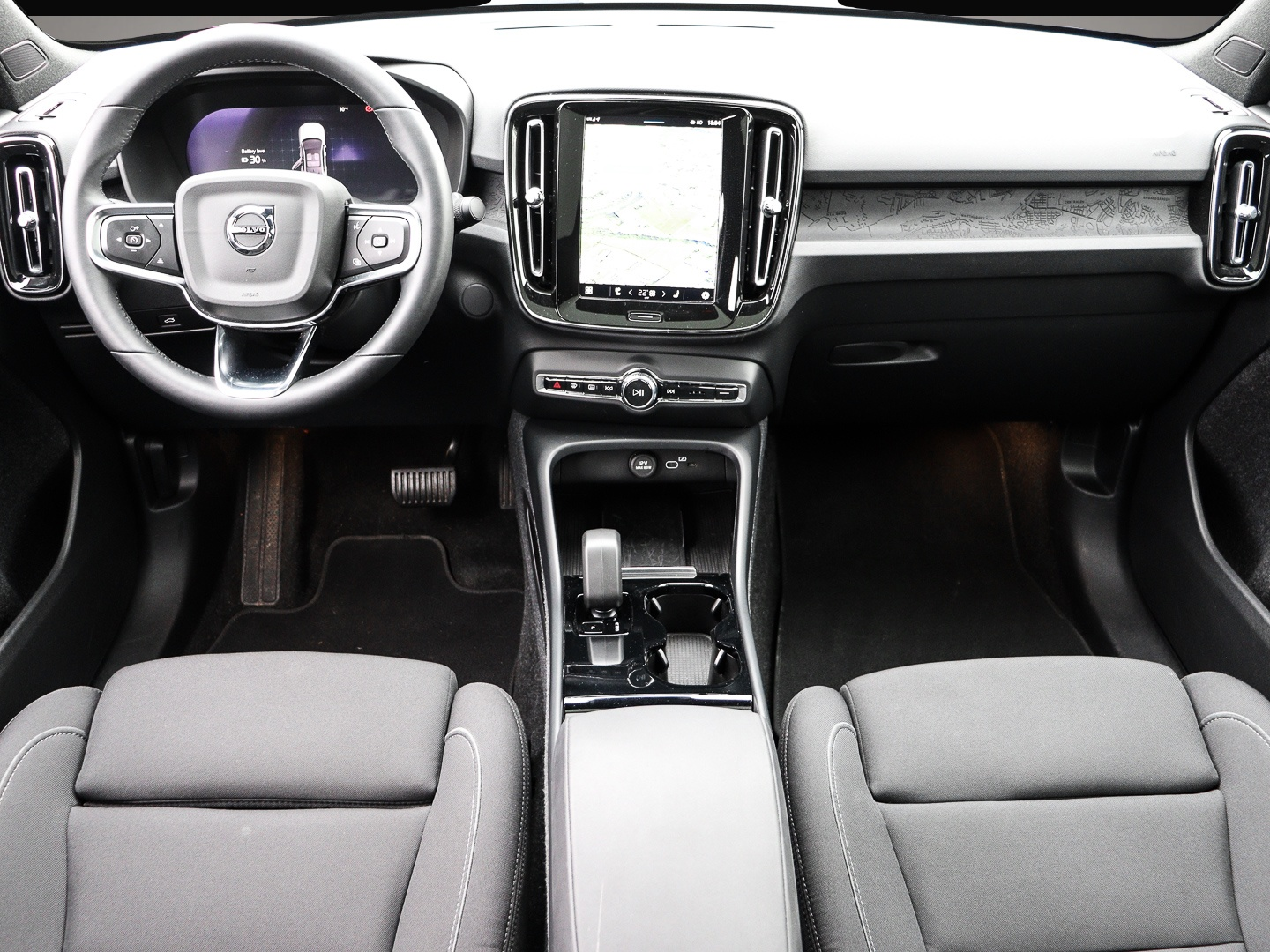 Bild 4 Volvo C40 Plus Recharge Pure Electric AWD StandHZG Dig
