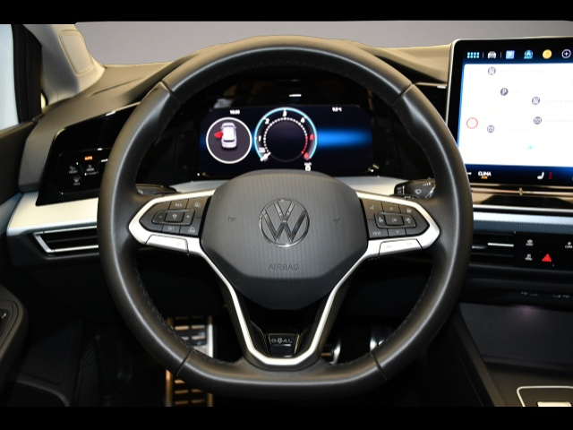 Fotografie des Volkswagen Golf 8 VIII 2.0 TDI DSG Goal LED+/ACC/TravelAssi