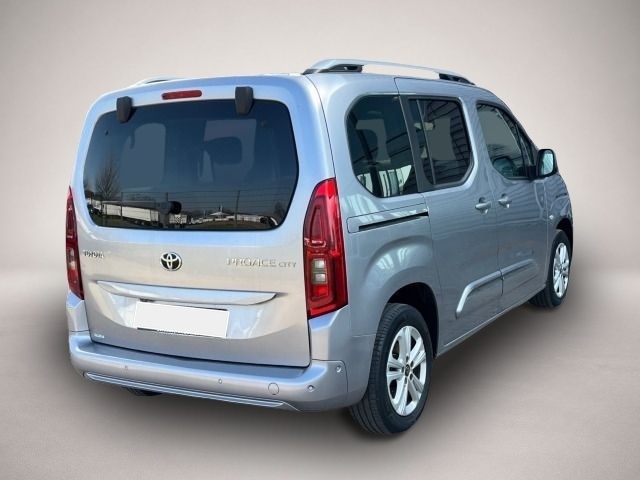 Fotografie 5 des Toyota Proace City Verso 1.2 L1 Team Deutschland Pano,T