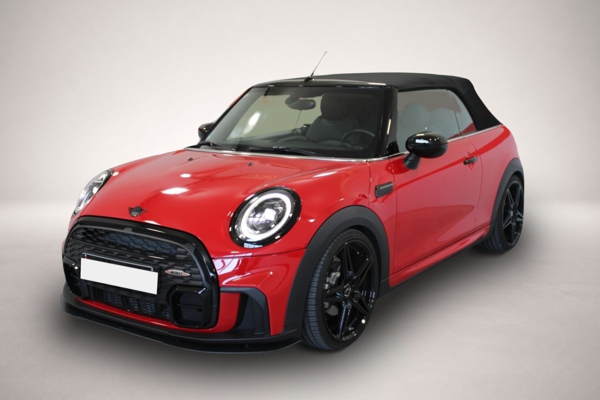 Vehicle image 0