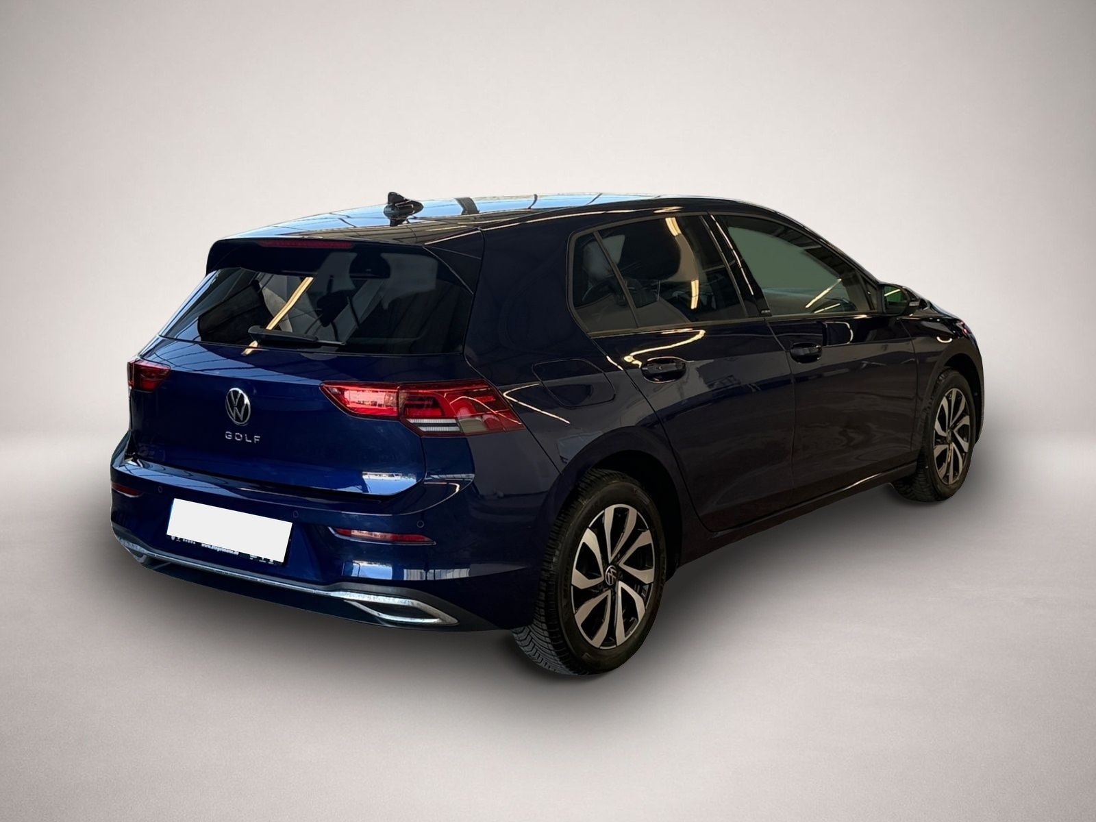 Bild 5 Volkswagen Golf VIII 1.5 TSI Active *LED*Navi*Sitzheizung*