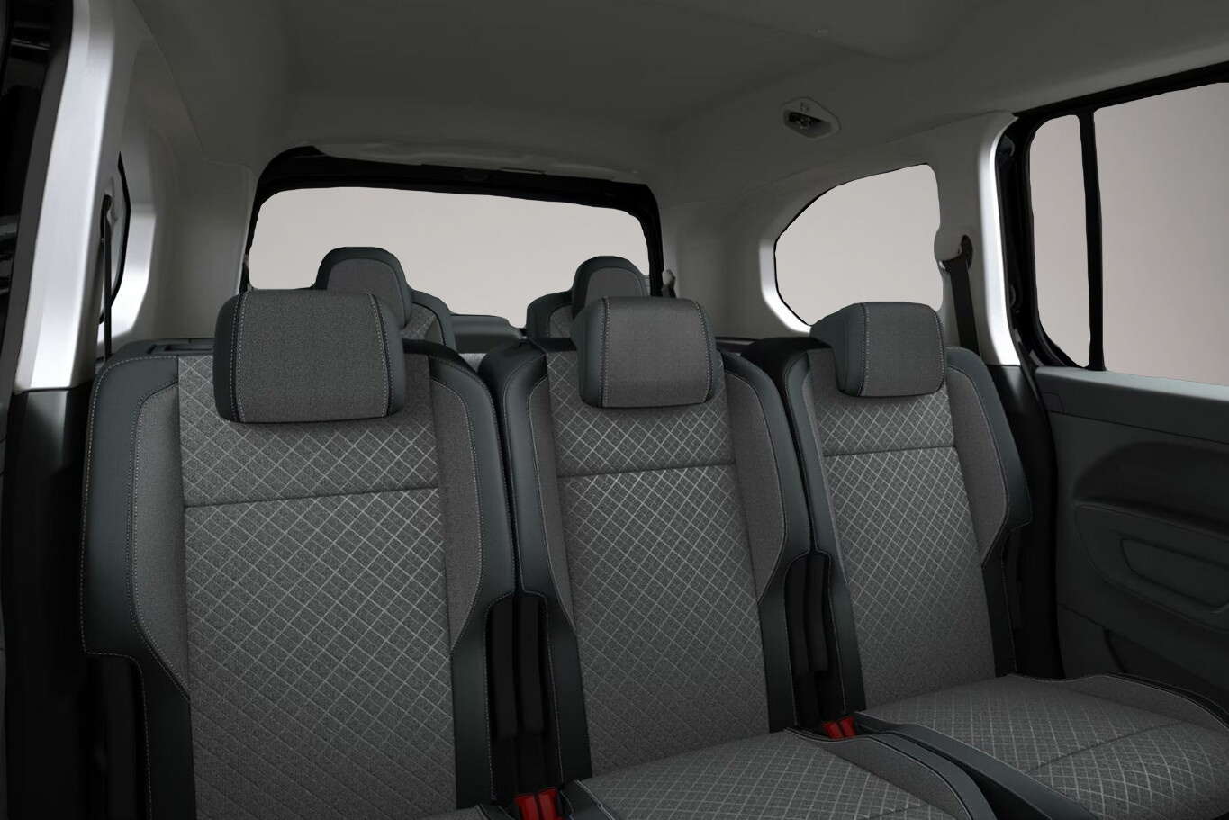 Fotografie 6 des Opel Combo XL AT8 GS 7-S Connect+P Nav 2xPDC Keyl 17
