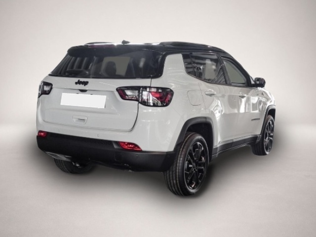 Bild 2 Jeep Compass North Star Mild-Hybrid Sicherheits-Paket