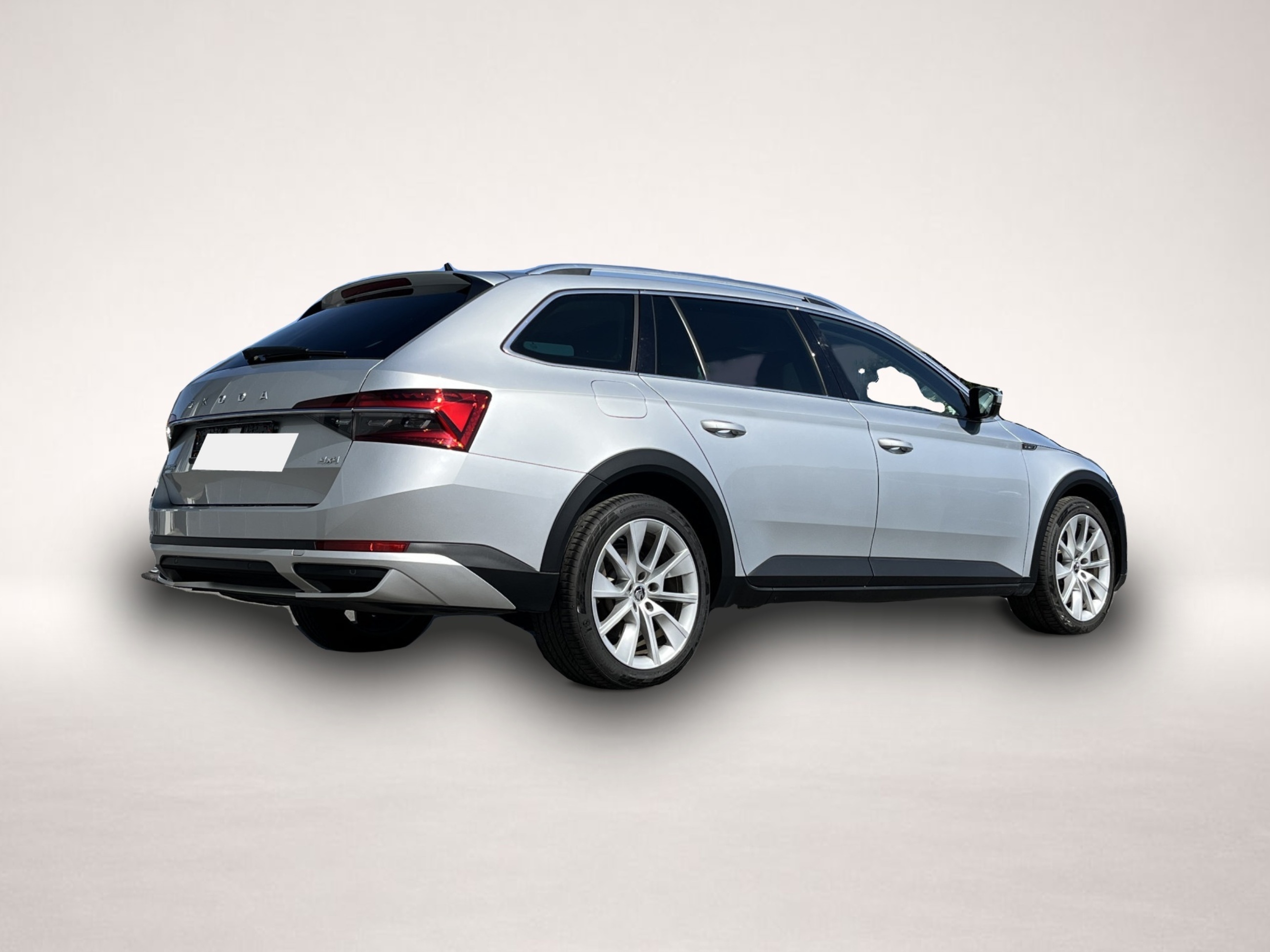 Bild 5 Skoda Superb Combi 2.0 TDI DSG Scout Navi PDC SHZ Klim