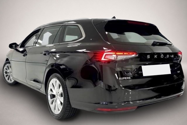 Skoda Superb SKODA Superb - Thumbnail 3