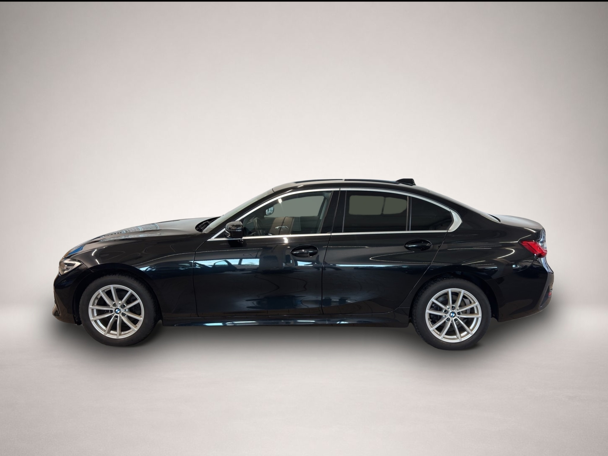 Bild 3 BMW 318 318d 150 PS SPORT LINE LED+NAVI+SIDEASS+PDC