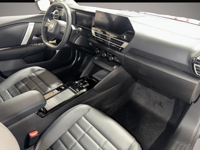 Bild 6 Citroën C4 PT 130 EAT8 MAX SHZ CarPlay Android Auto LED
