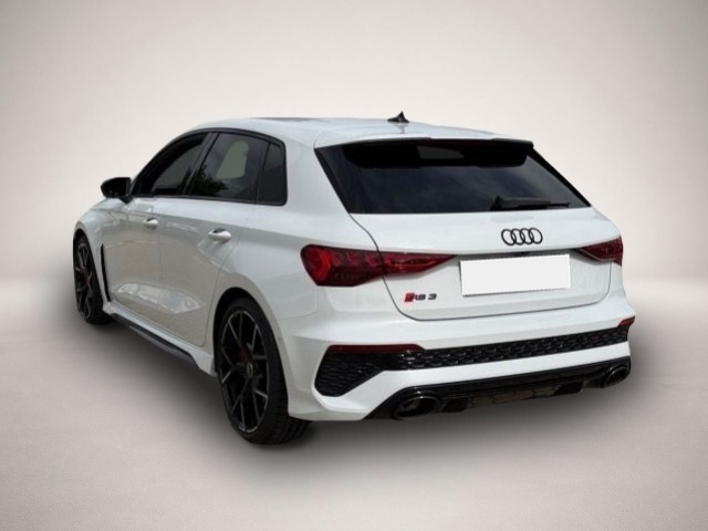 Bild 3 Audi RS3 RS 3 Sportback 2.5 TFSI quattro S tronic Leder/O