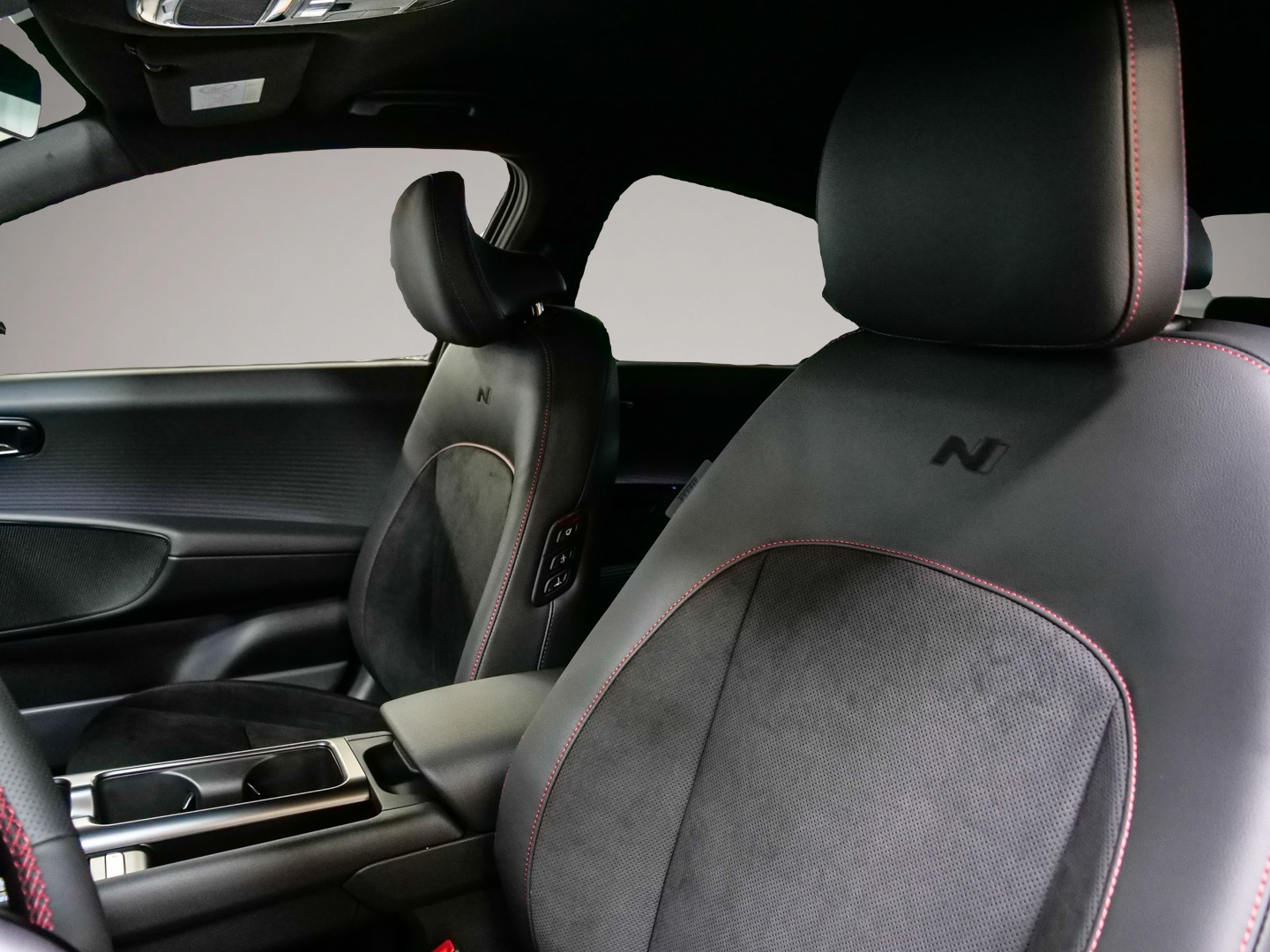 Bild 5 Hyundai IONIQ 6 N Line X Elektro 4WD 84 kWh HUD Navi Led