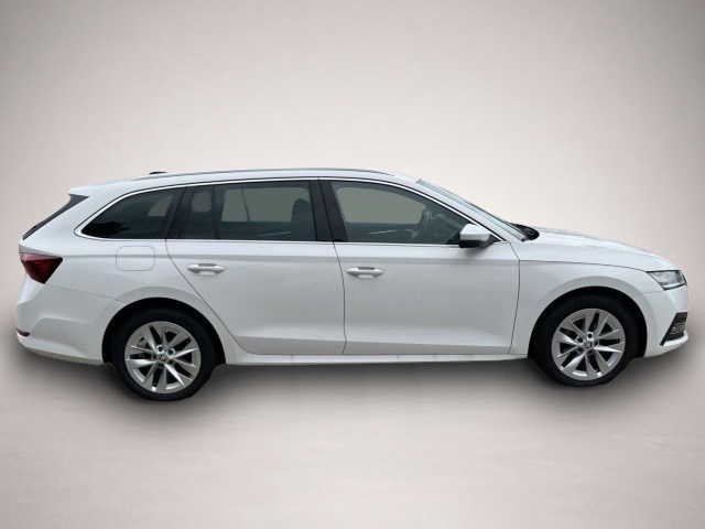 Bild 6 Skoda Octavia Combi 2.0 TDI DSG Style Navi,e.Heckklapp