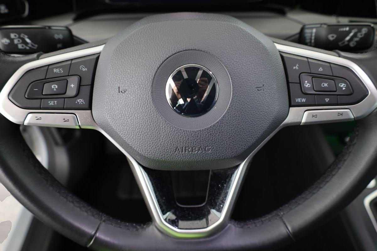 Bild 8 Volkswagen Golf VIII 1.5 TSI Style, LED-Plus, AHK, ACC, 1.