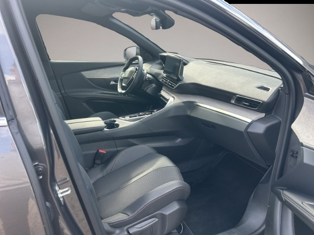 Bild 7 Peugeot 3008 GT Navi LED ACC El. Heckklappe 2-Zonen-Klim